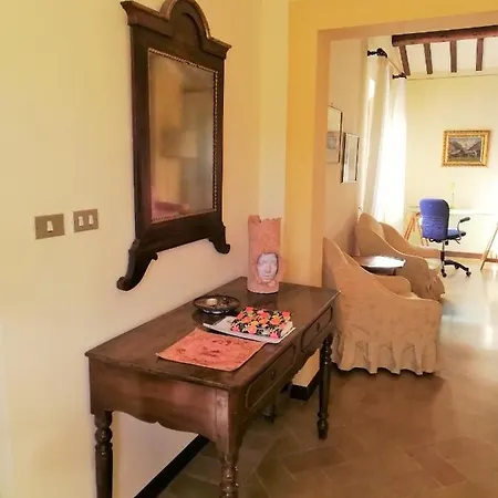 شقة Quadrilocale Glicine